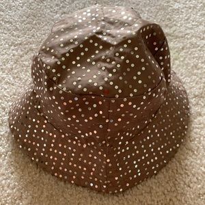 Sparkly beige bucket hat, EUC